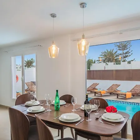 Villa Villa Belgica Lanzarote By Villa Plus *