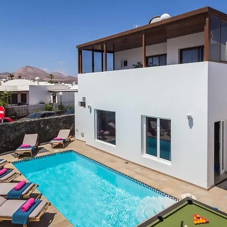 Villa Belgica Lanzarote By Villa Plus