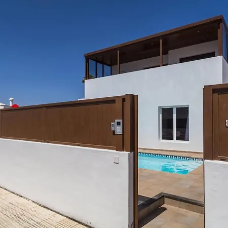 Villa Villa Belgica Lanzarote By Villa Plus *